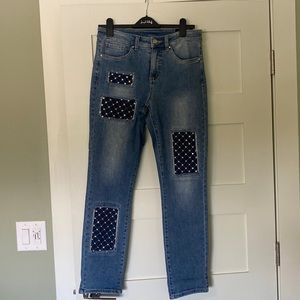 Joseph Ribkoff light wash embellished jean